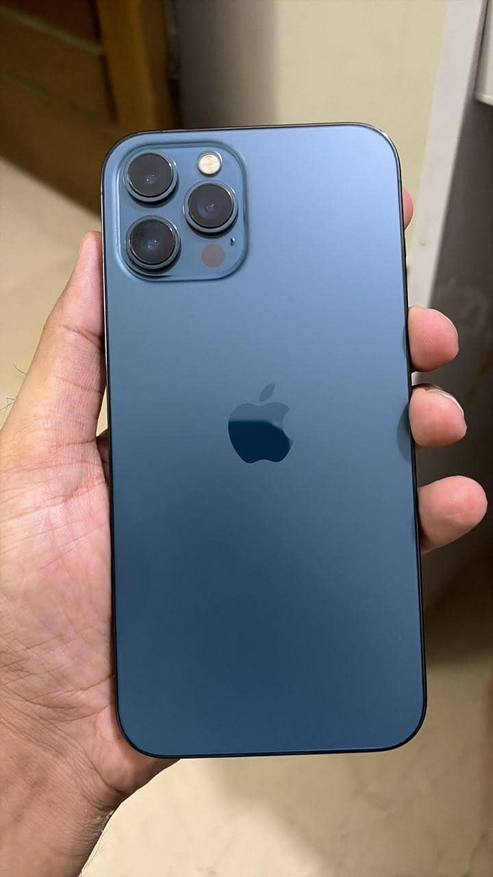 Apple iPhone 12 Pro Max 4