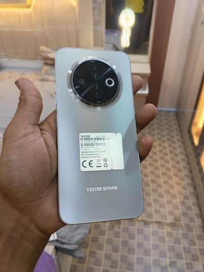 Tecno SPARK 30C