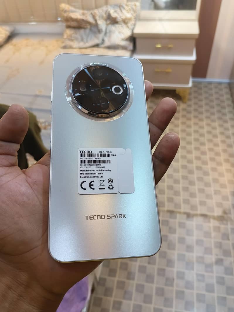 Tecno SPARK 30C 7
