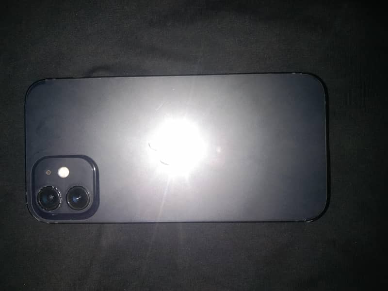Apple iPhone 12 0