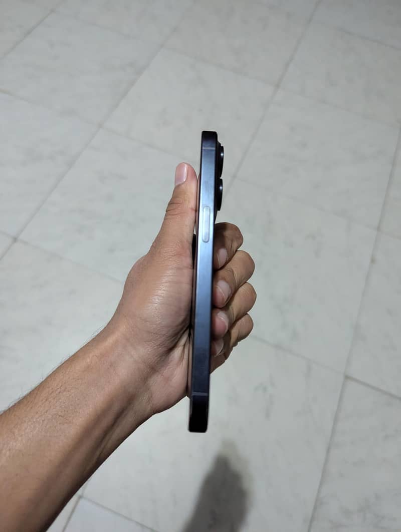 Apple iPhone 15 Pro 5