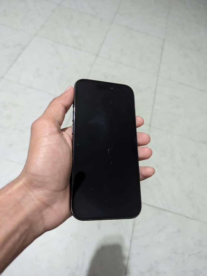 Apple iPhone 15 Pro 8