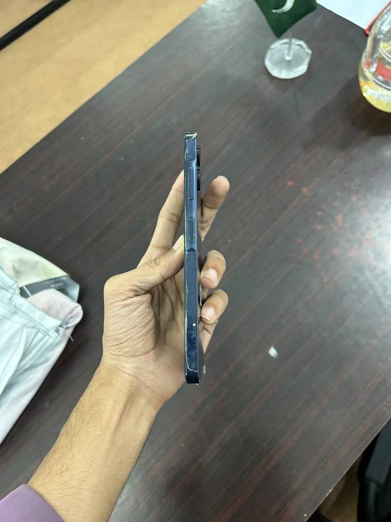 Samsung Mobile A06 1