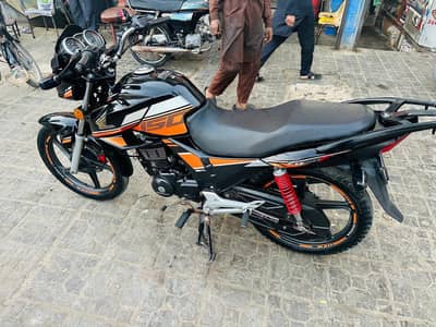 HONDA CB150F