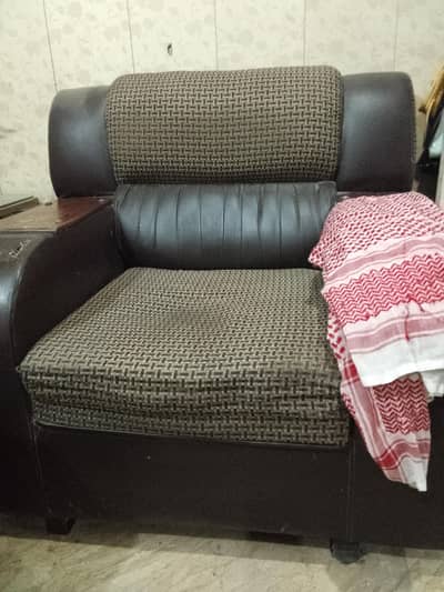 Sofa Set 6 seater for Sale