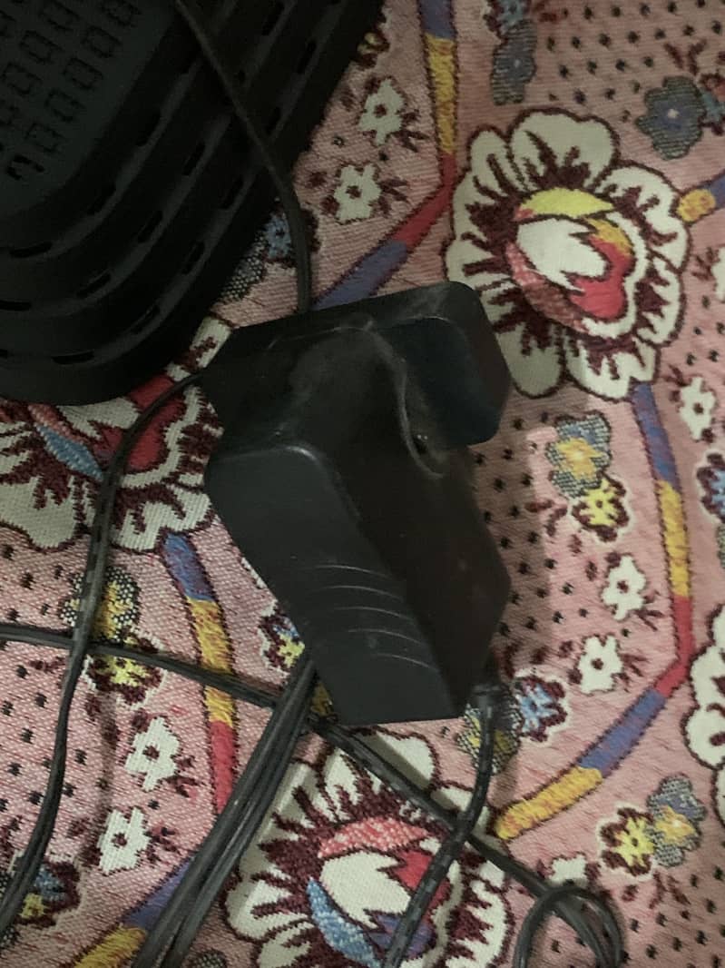 3 Antenna Router - Networking - 1120866849