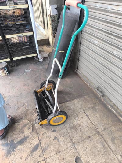 Manual Lawn Grass Cutter Roller for Sale