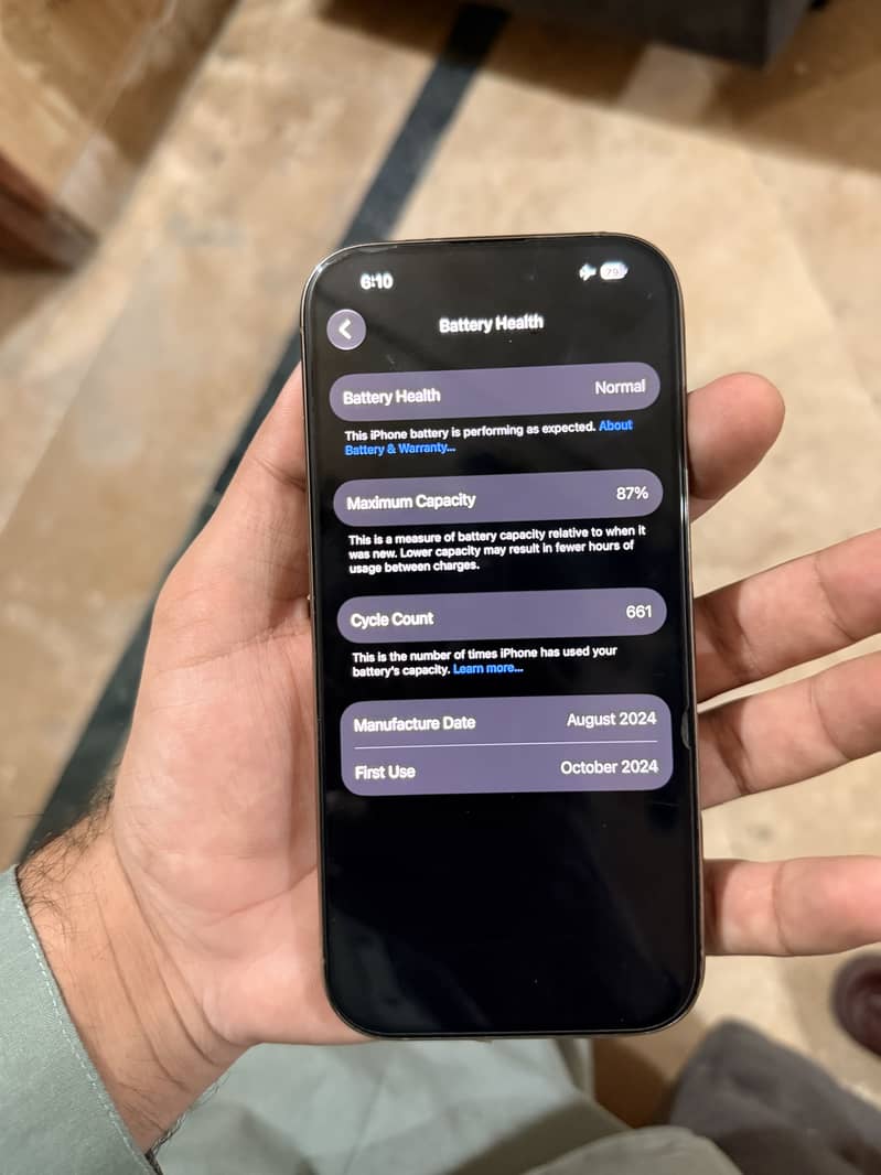 Apple iPhone 16 Pro 3