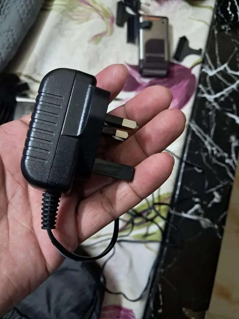 Pets hair clippers.  Impoeted UK   Device — photo 7