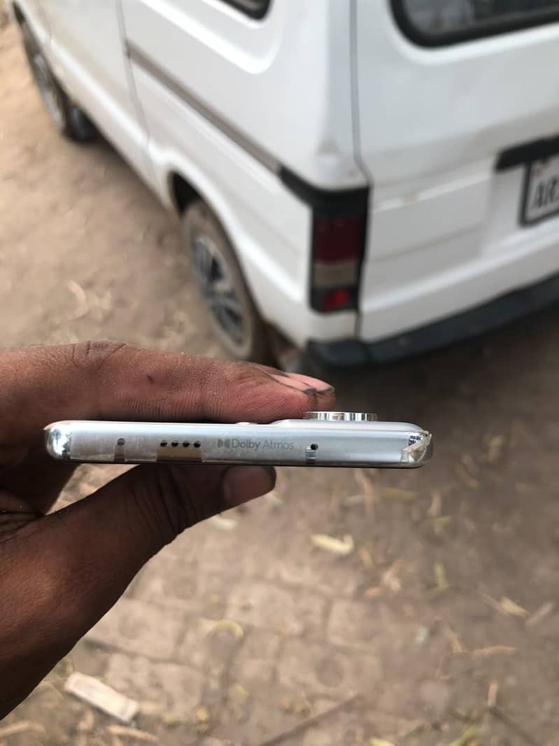 Tecno CAMON 40 Pro 3
