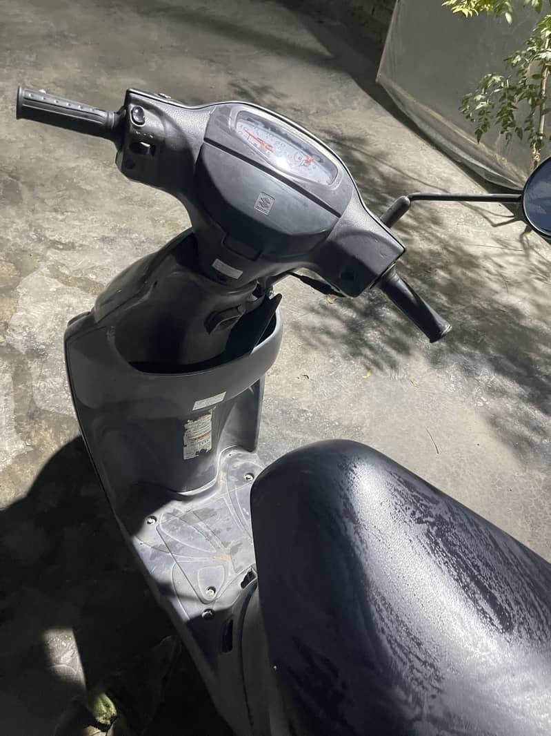 Scooty 49 cc 1