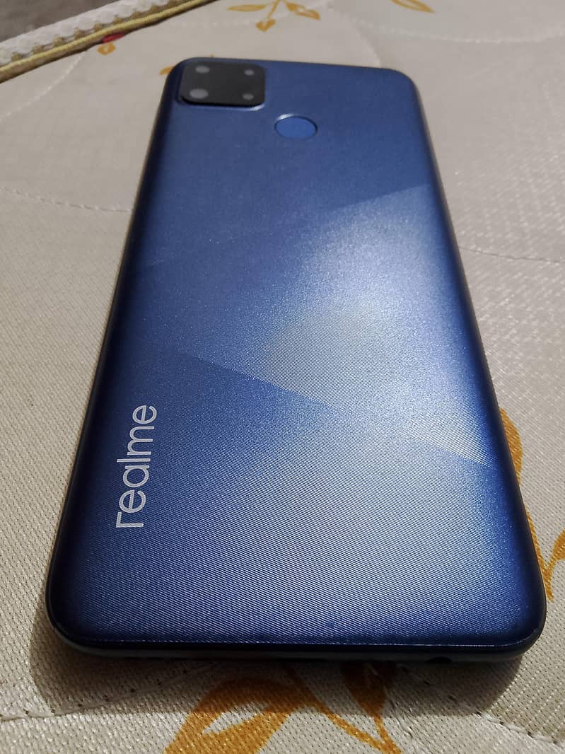 Realme C12 3