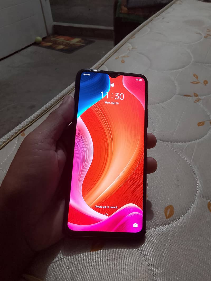 Realme C12 9