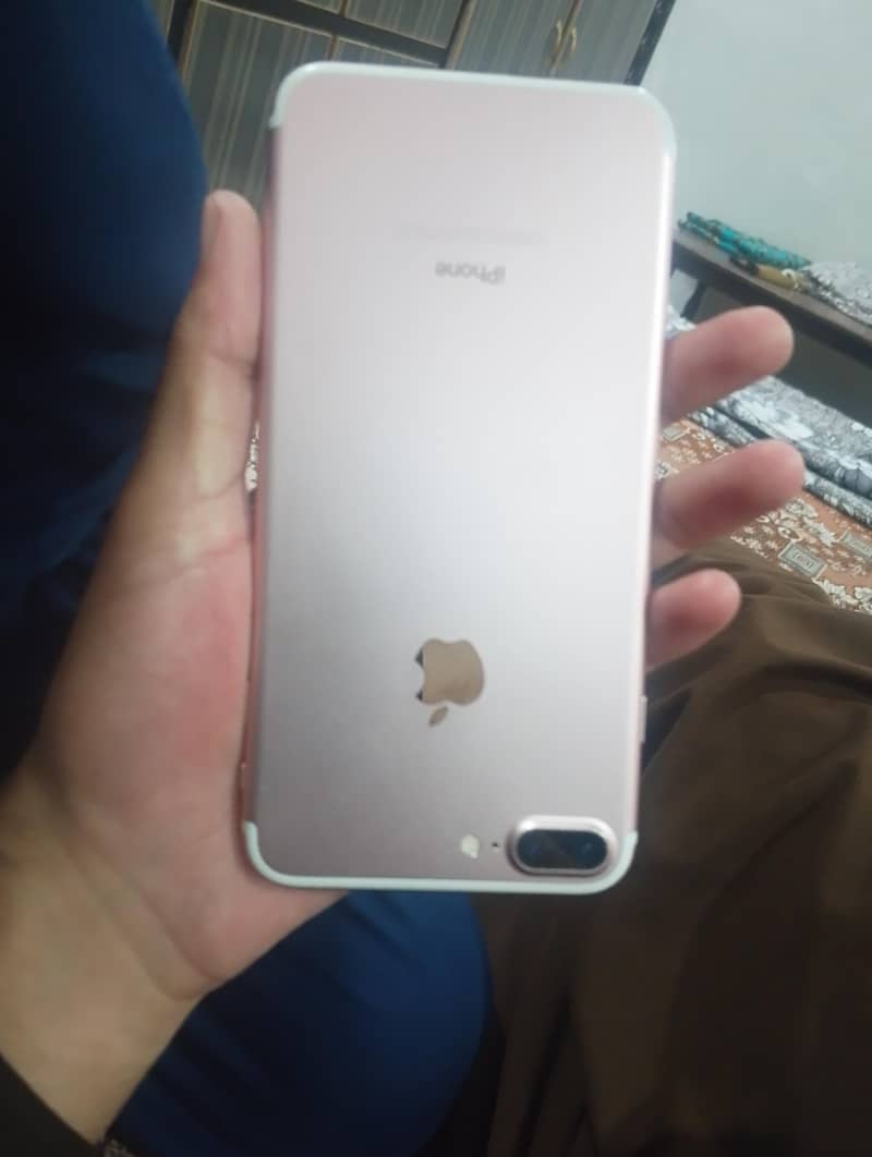 Apple iPhone 7 Plus 2 month sim workig 0