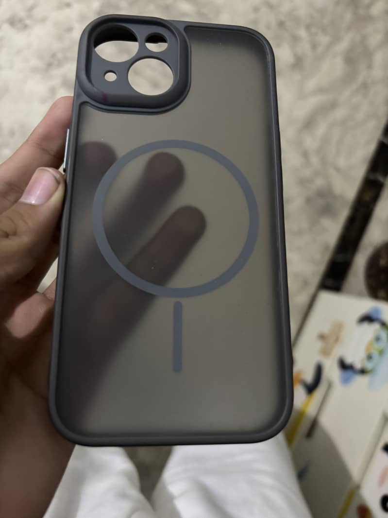 Apple iPhone 15 2