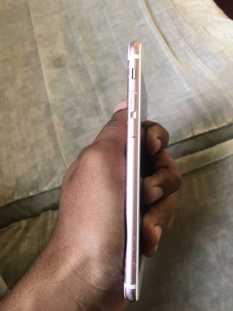 Apple iPhone 6S 2