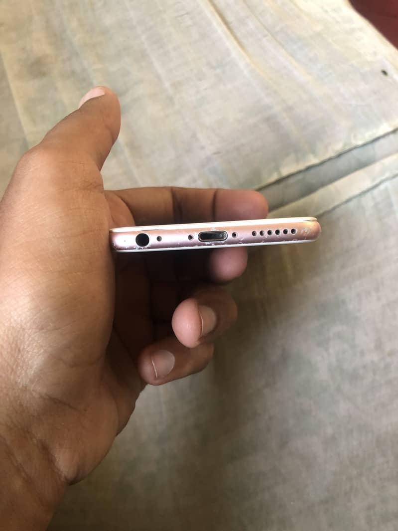 Apple iPhone 6S 3