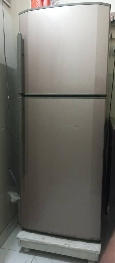 Haier Inverter Refrigerator – Excellent Condition / Fast Cooling