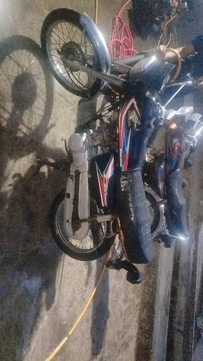 CG 125 2019 modal