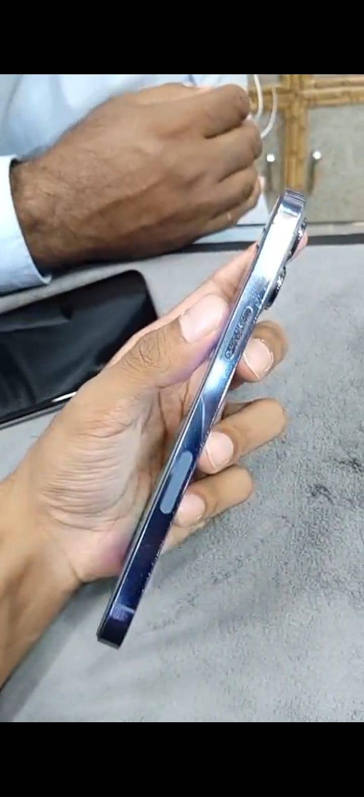 Apple iPhone 13 Pro Max 1