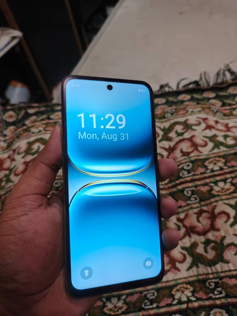 Tecno Spark 40 2