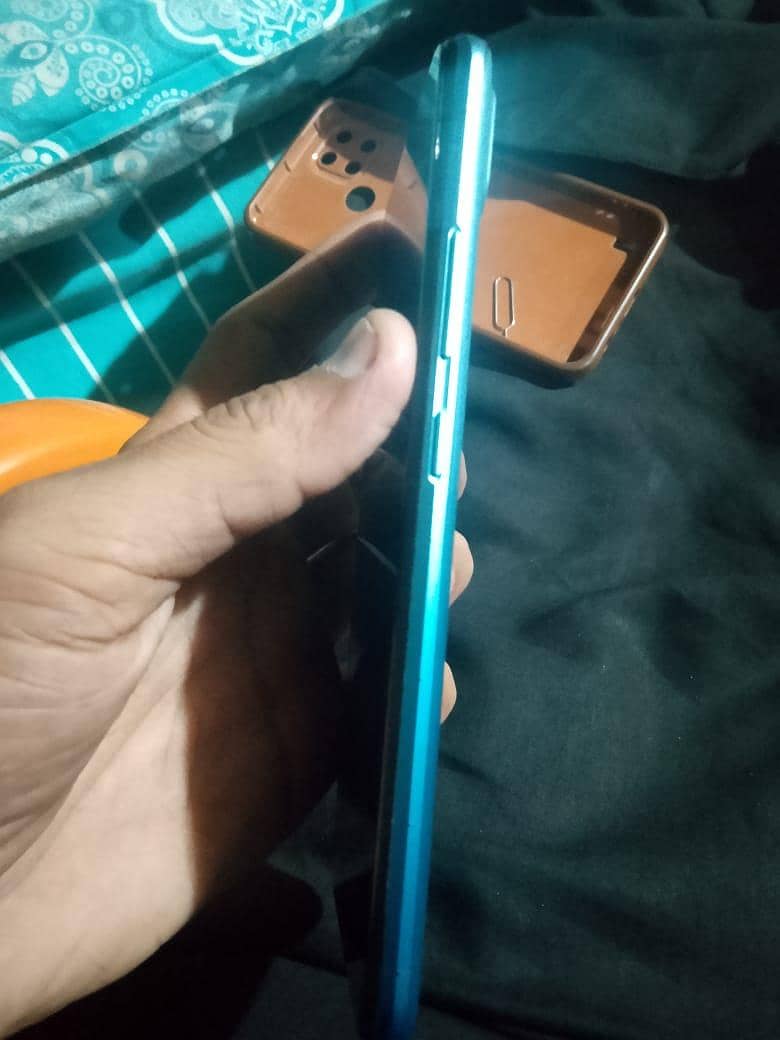 Realme C25Y 8