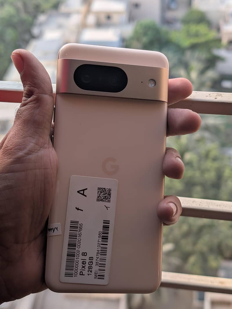 Google Pixel 8 1