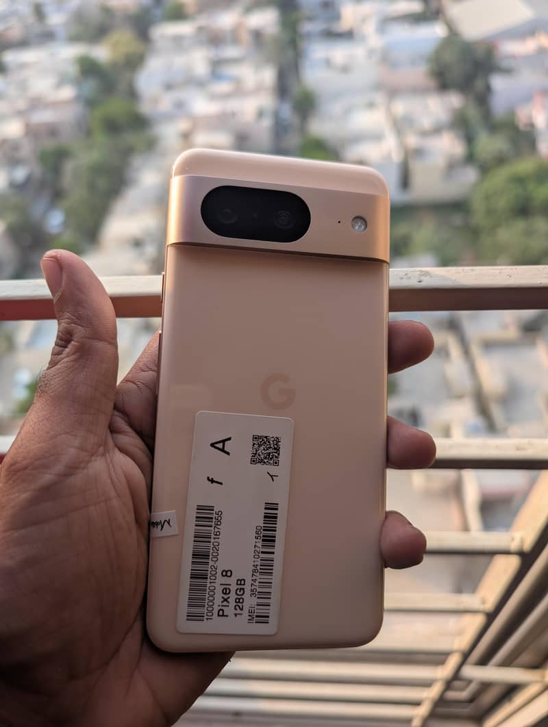 Google Pixel 8 6