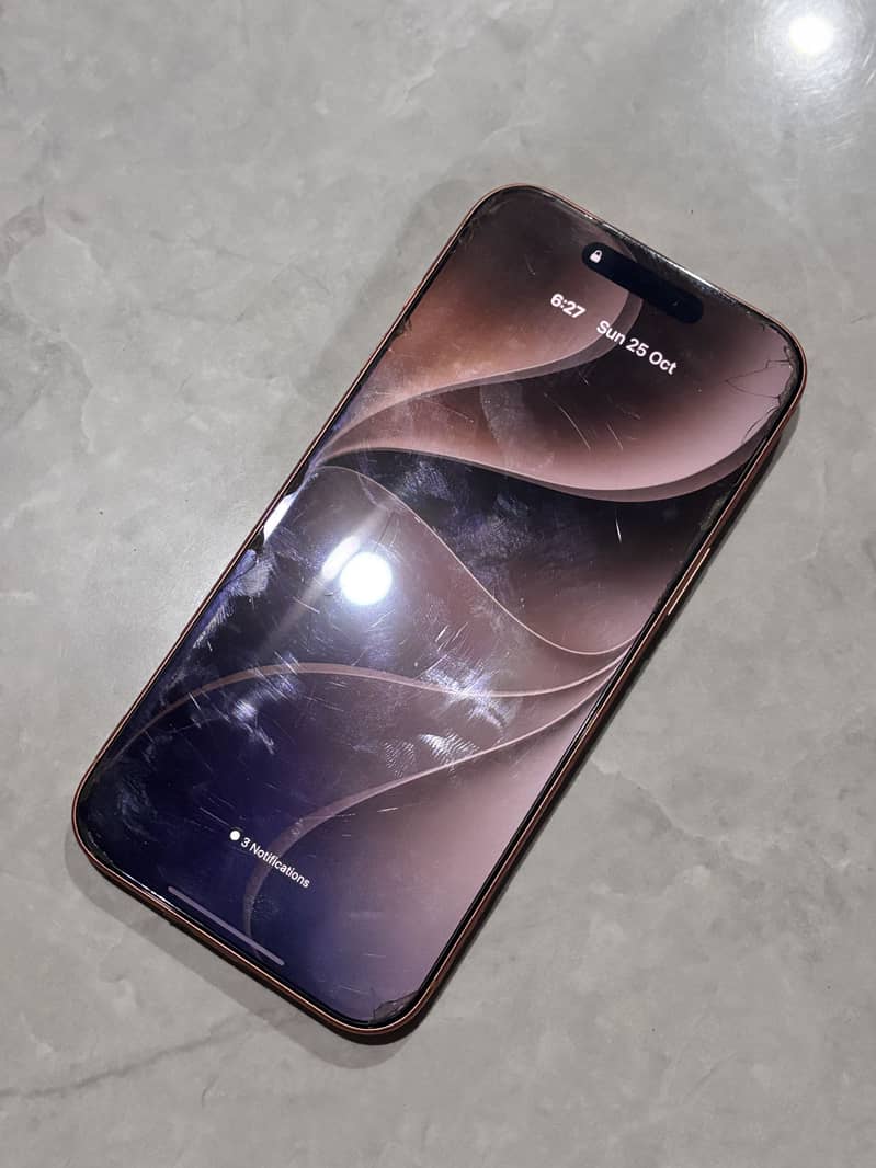 Apple iPhone 17 Pro Max 2