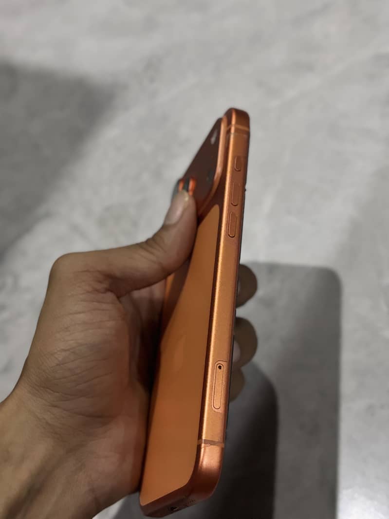 Apple iPhone 17 Pro Max 3
