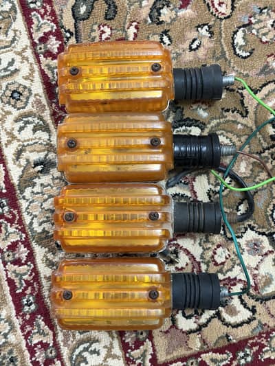 Yamaha yb100 original indicators