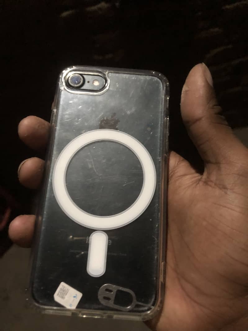 Apple iPhone 7 5