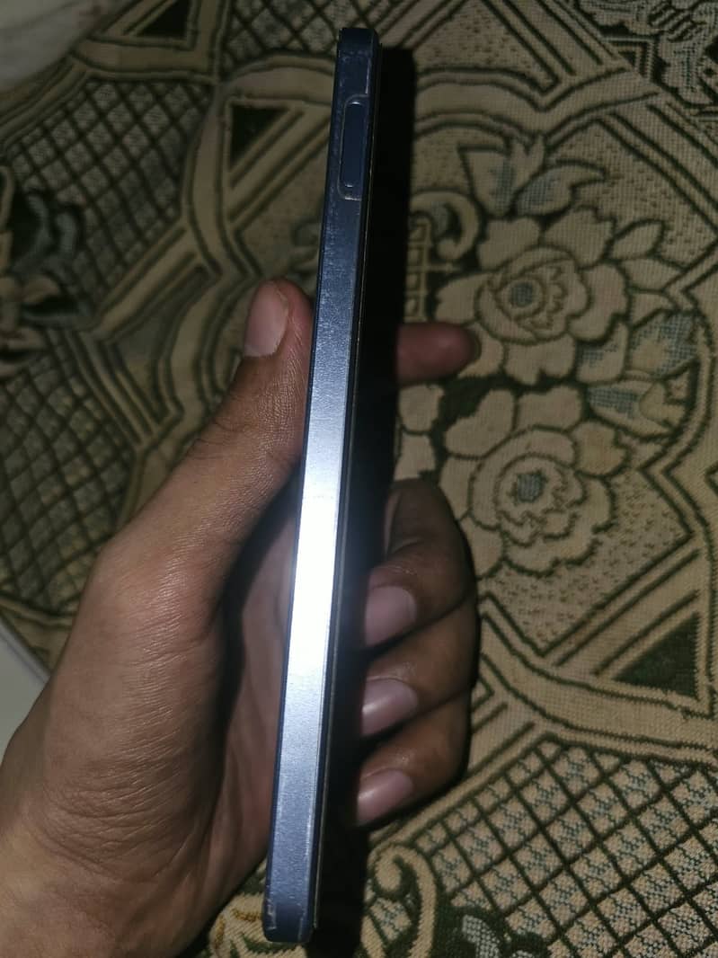OPPO Reno11 3