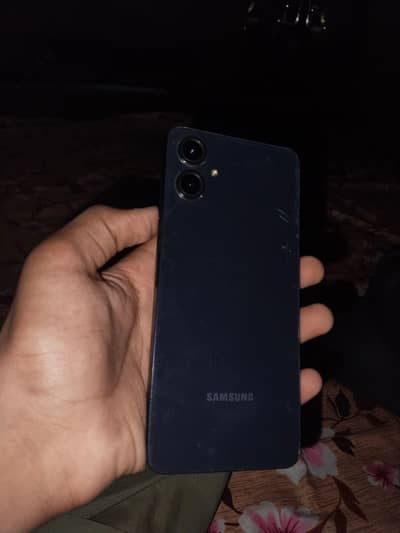 Samsung Mobile A06 exchange posibal good mobile
