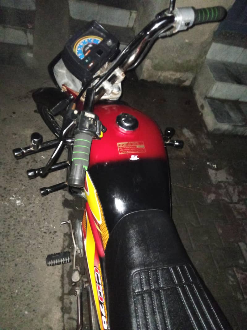 CD 70 bike 2