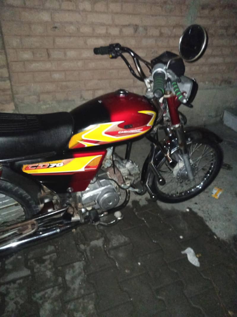 CD 70 bike 5