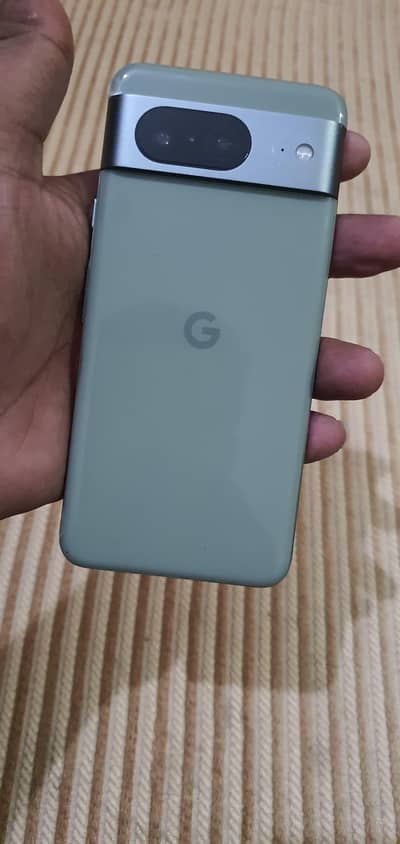 Google Pixel 8 (8/128)