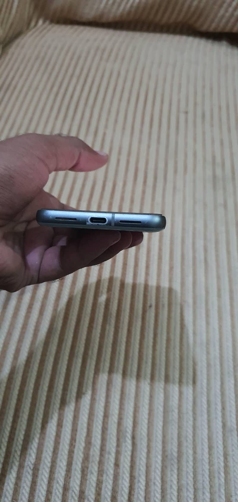 Google Pixel 8 (8/128) 7