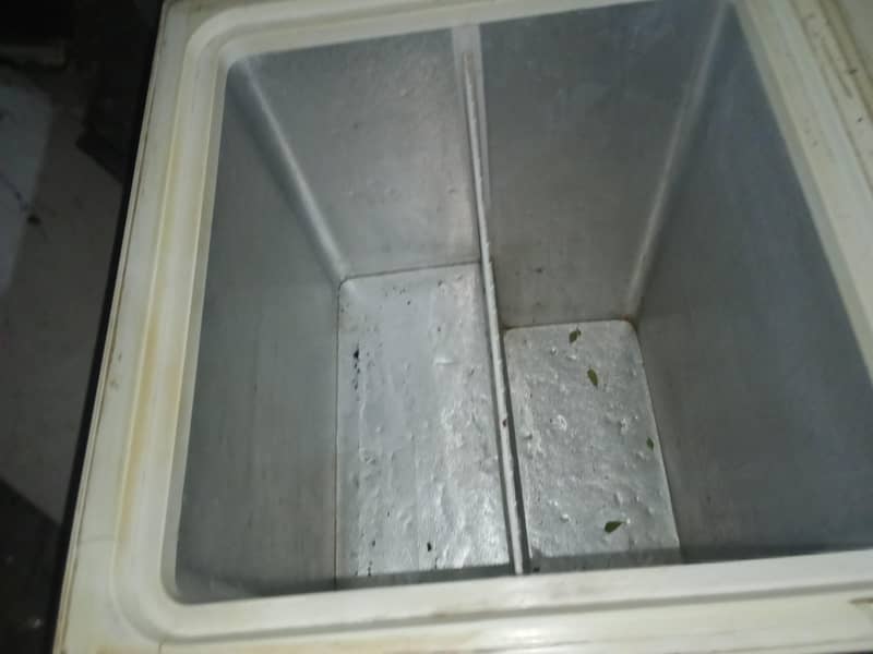 کمپریسر خراب ہے 1