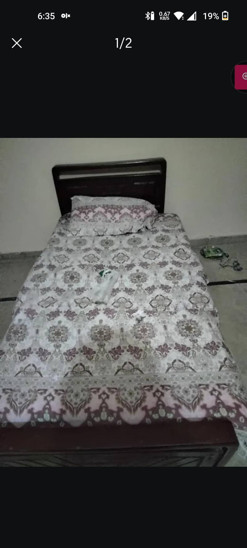 single bed without matress 0