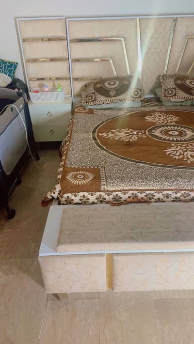 Full furniture