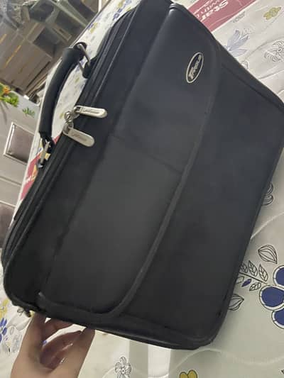 Original Targus Laptop Bag for Sale – Black