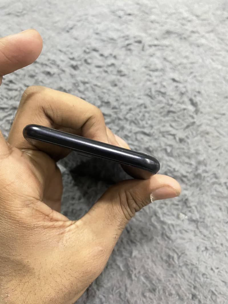 iPhone SE Pta 2