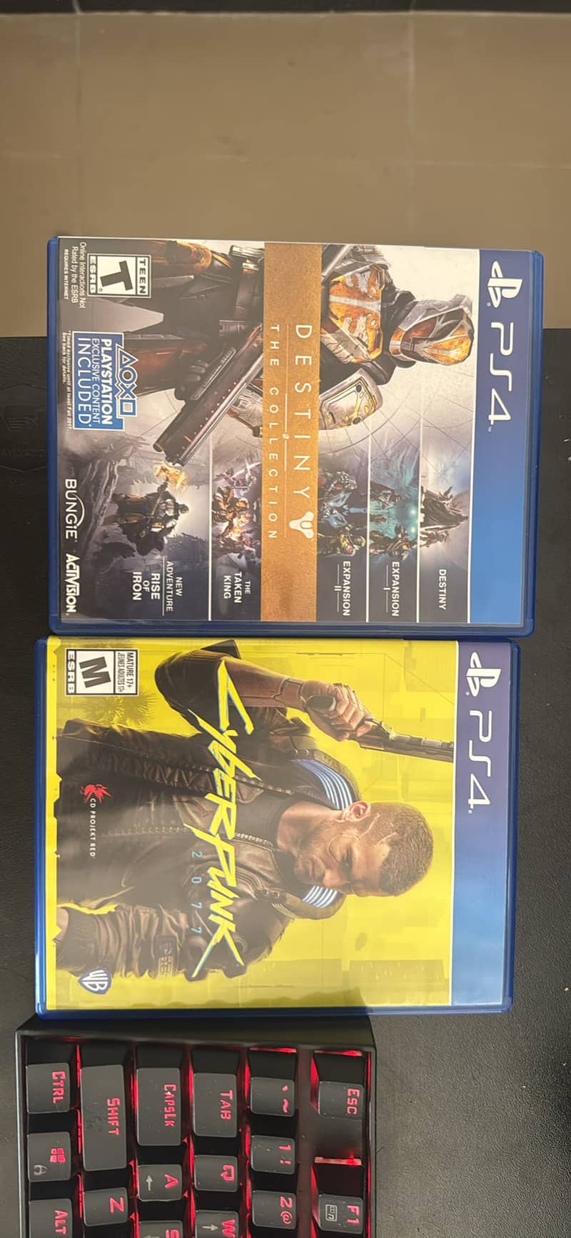 PS4 Pro 1TB 1