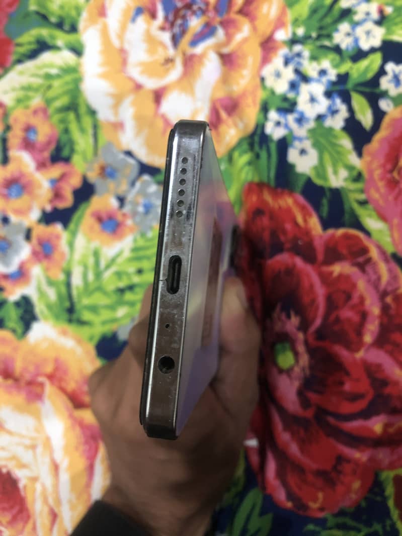 Tecno CAMON 20 4