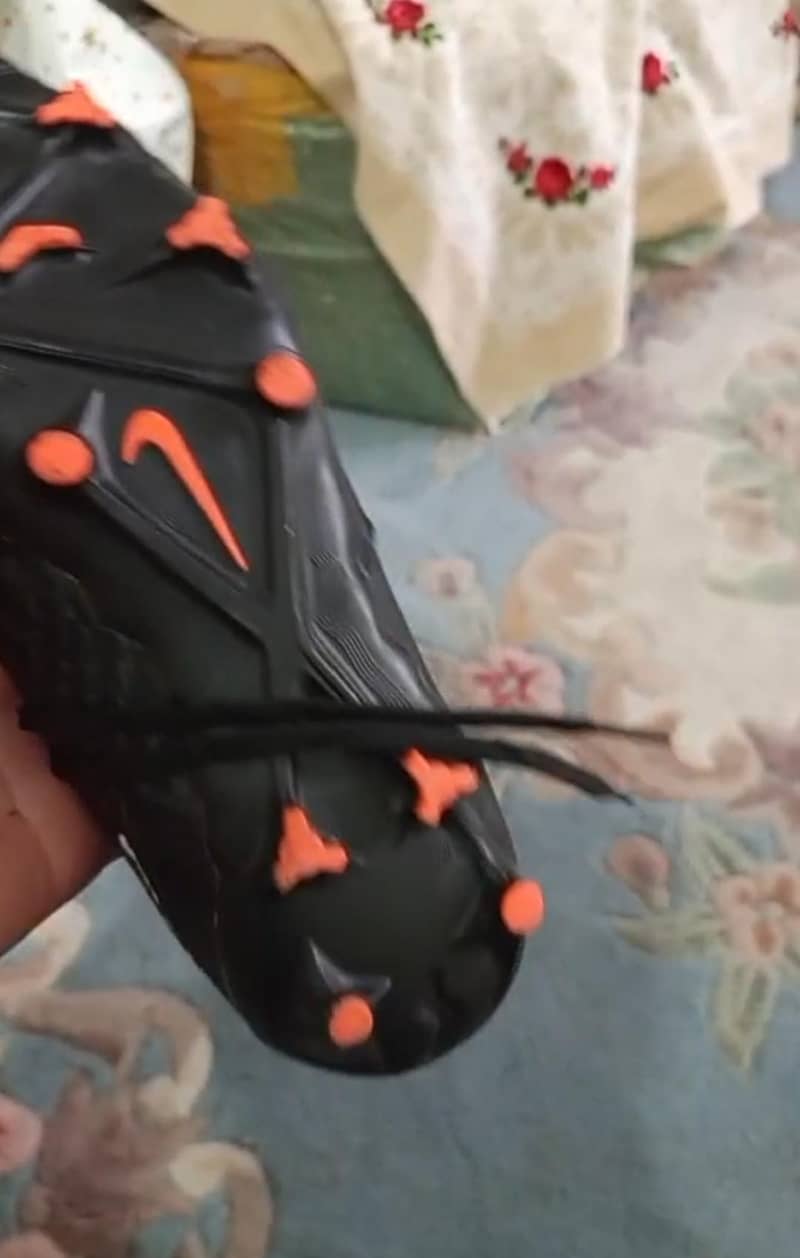 Nike phantom condition 10/9 uk6 3