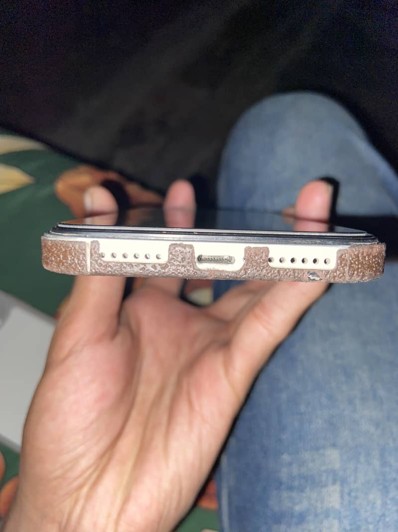 Apple iPhone 11 converted 17 2