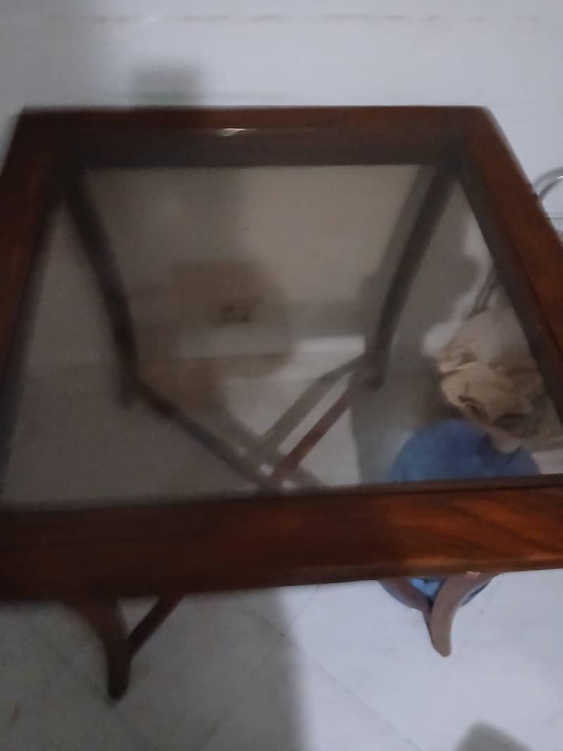 use as both dining or study table 2