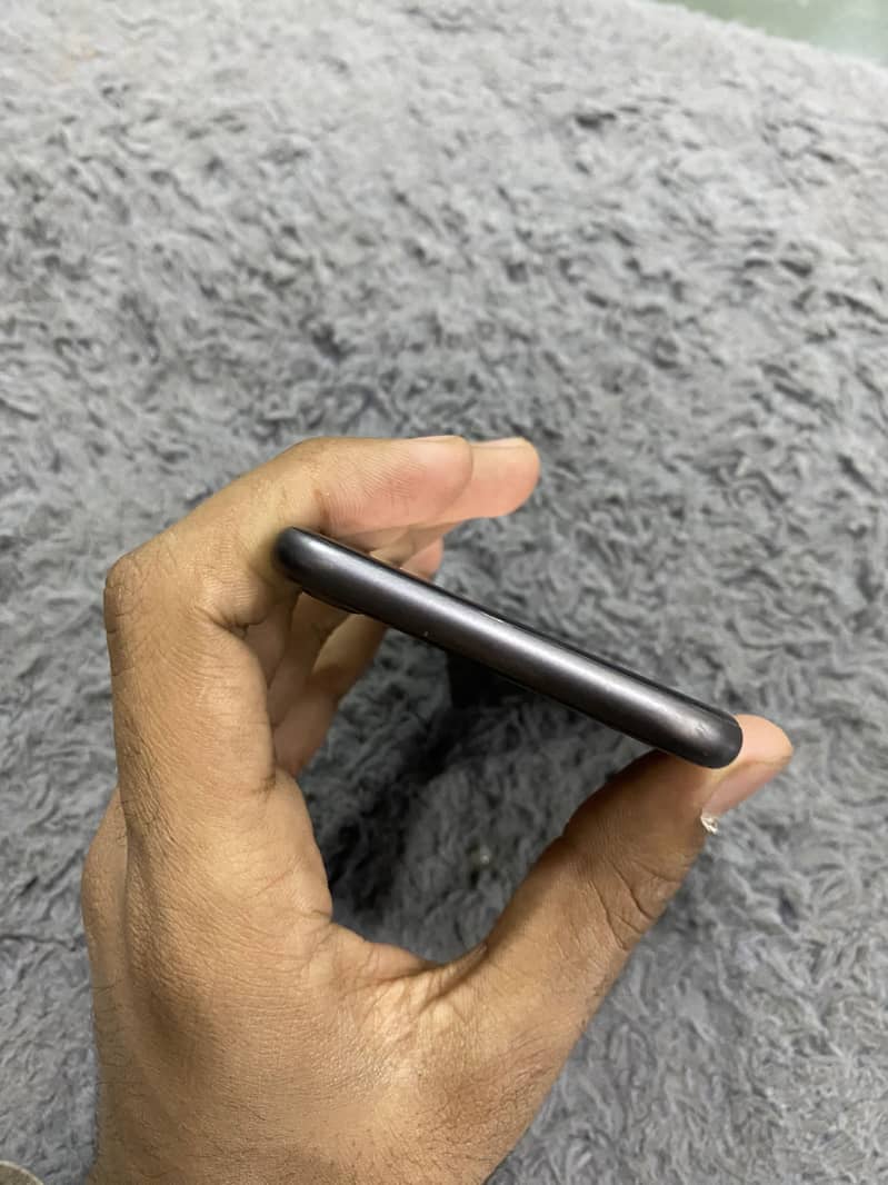 iPhone 8 sim time 3