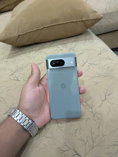Google Pixel 8